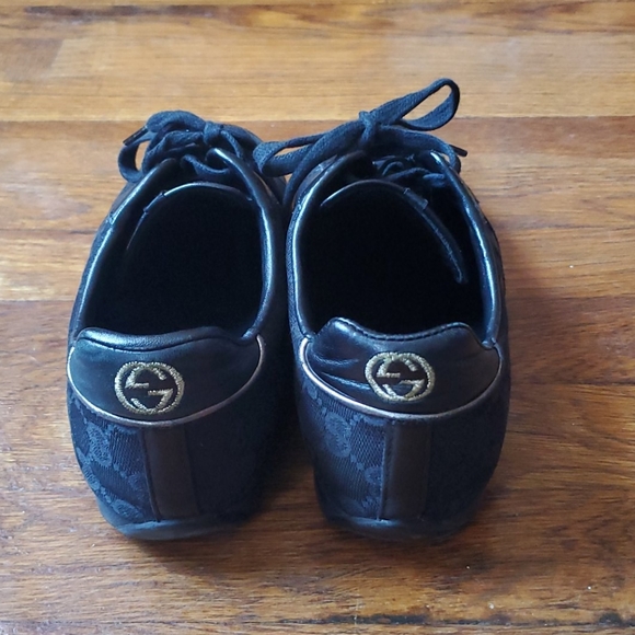 Gucci Lace Up Sneakers - Picture 3 of 11